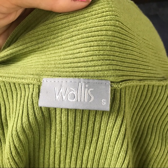 🌳 WALLIS GRASS GREEN KNIT VEST! - Picture 6 of 8